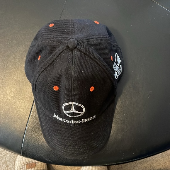 Mercedes Benz Hat - Picture 12 of 13